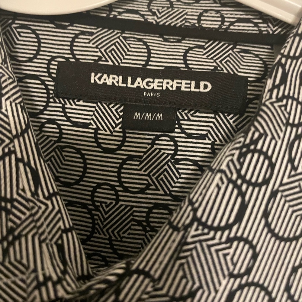Karl Lagerfeld Pattern Shirt size Medium